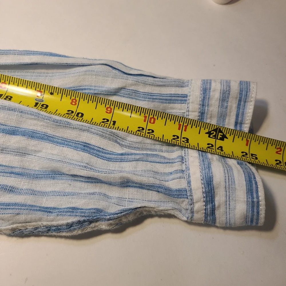 Tommy Bahama Blue and White Casual Shirt
